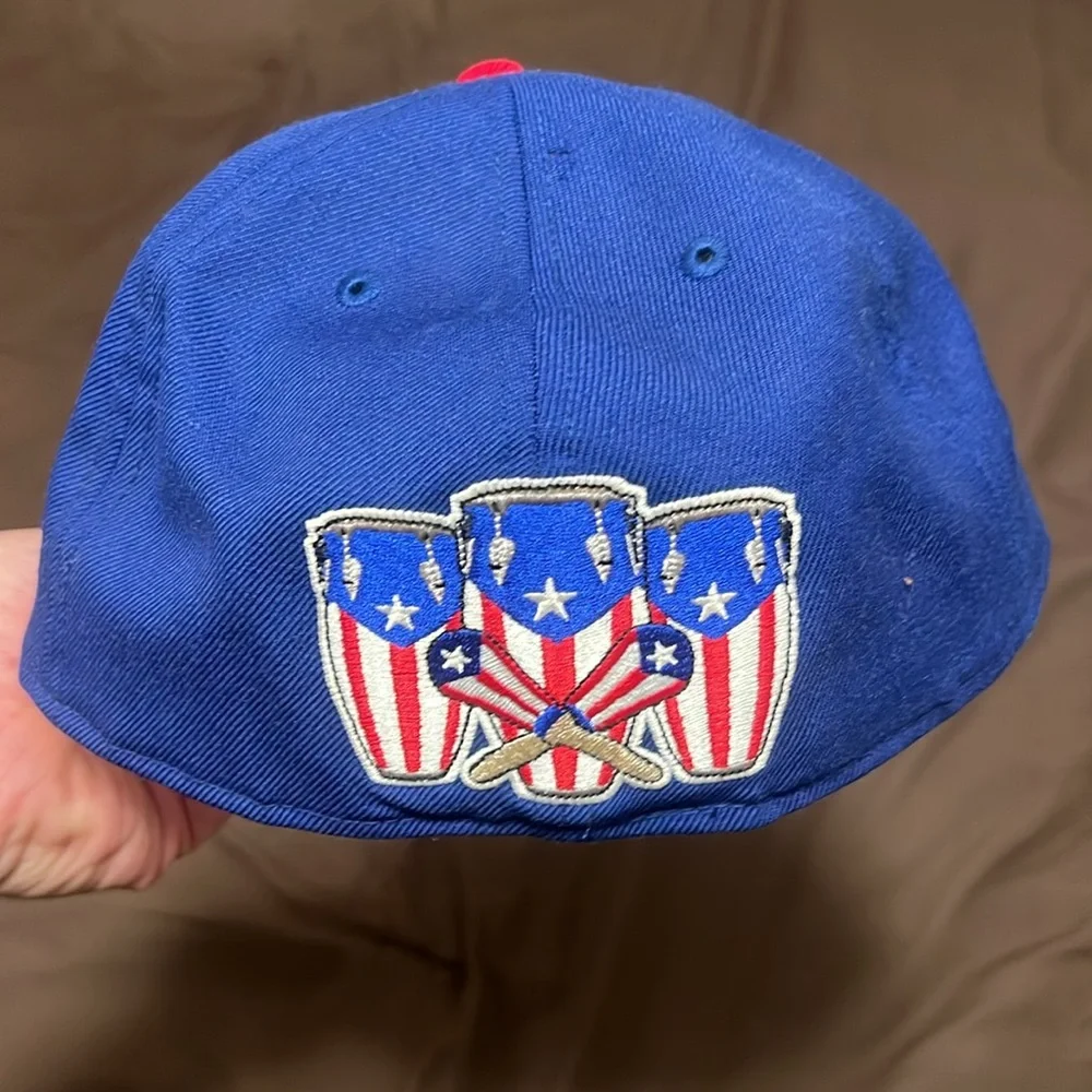 Hat - Picture 2 of 3